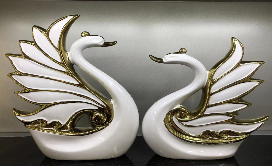 Swan Centre Piece Sculpture in White and Gold Ceramic Modern Decor for Tabletop, Available in Two Sizes