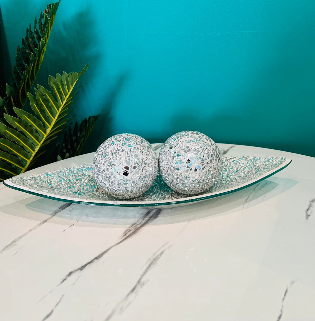 Glass Mosaic Ship Plate with 2 Decorative Mosaic Balls in Shiny Silver