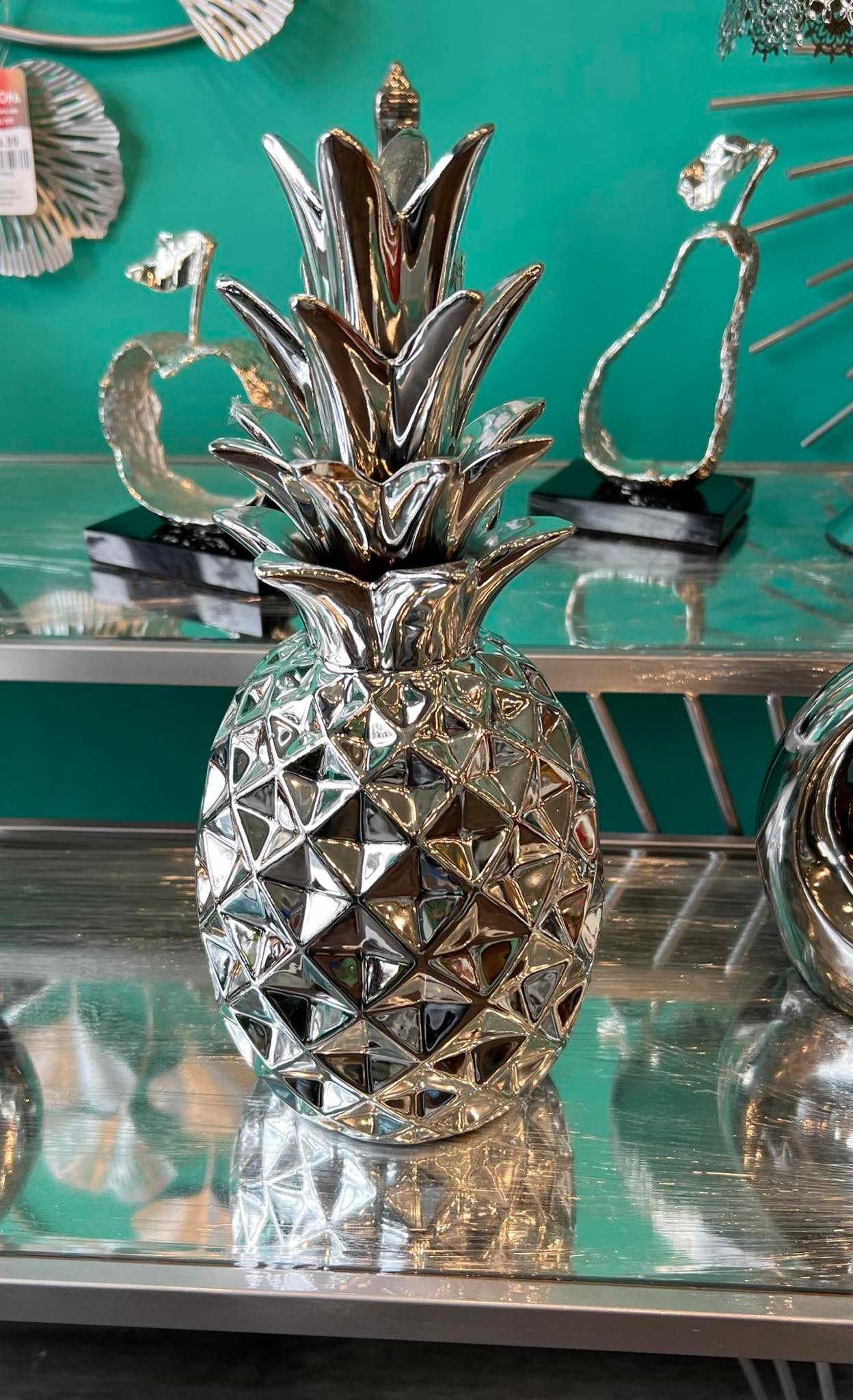 Centre Piece Metallic Pine Apple Metallic in Gold/Silver – Papiyona