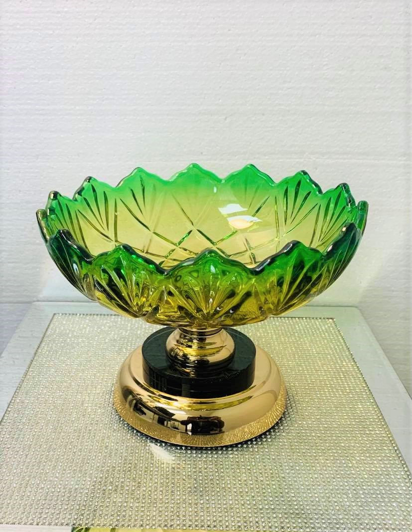 Glass Vase Center Piece in Metal & Gold
