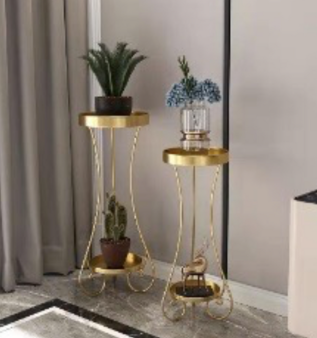 Plant Pot Metal Planter in Gold for Indoors & Outdoors Available in Two Sizes (ONLY ONE PIECE INCLUDED)