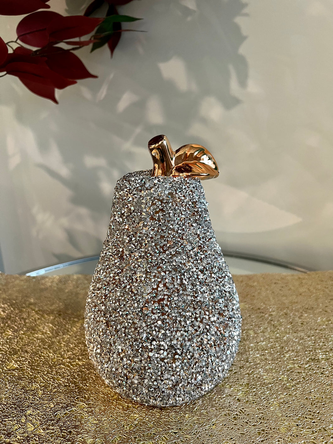 Centre Piece Metallic Pear Crystal Crushed in Gold/Silver